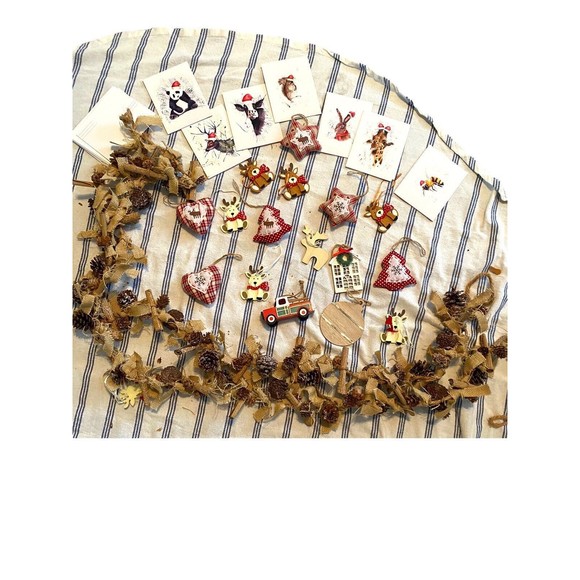 Rustic Primal Farmhouse Christmas Tree Ornaments Garland Cards Set 25 Piece - Picture 4 of 10